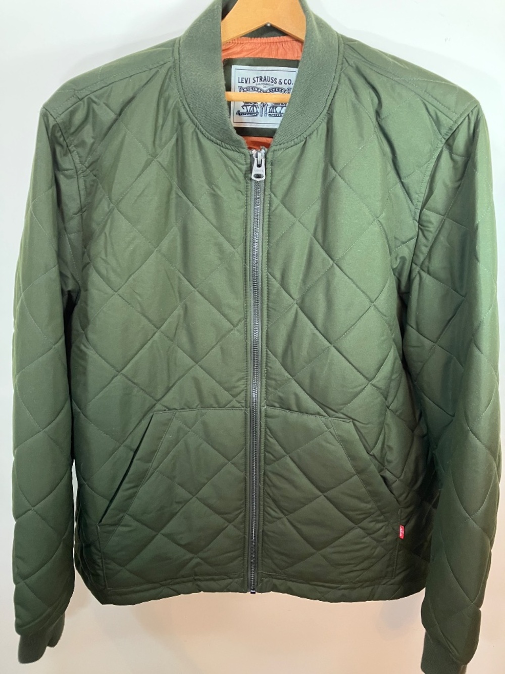 Levi's Oliver Lightweight Quilted Jacket in Size XL with ribbed cuffs and collar